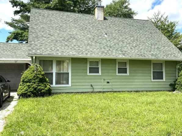 37 Blackwell Ln, Willingboro, NJ 08046