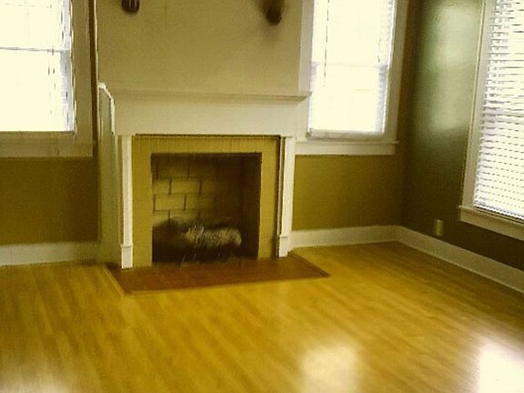 3rd image of 502 Wing Ave