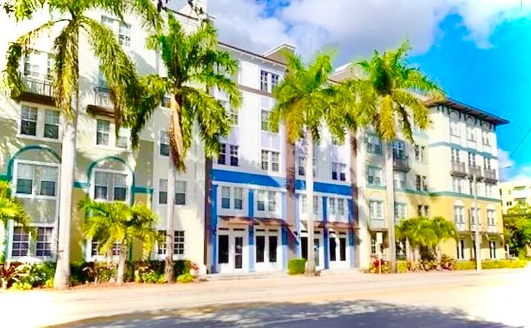 1 bed, 1.0 bath, 960 sqft, $2,350 — Photo 4