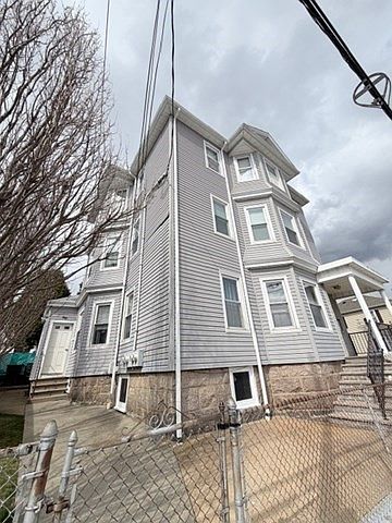 1st image of 26 Stockton St