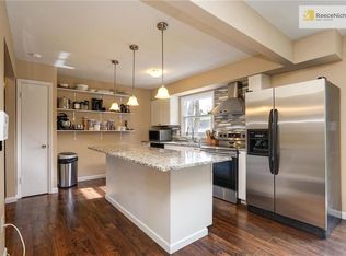 7321 Willow Ave, Raytown, MO 64133