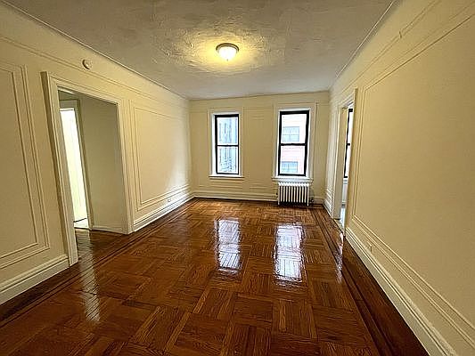 2nd image of 4871 Broadway APT 2M