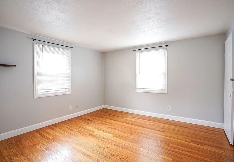 39 Greenwood St — Photo 14