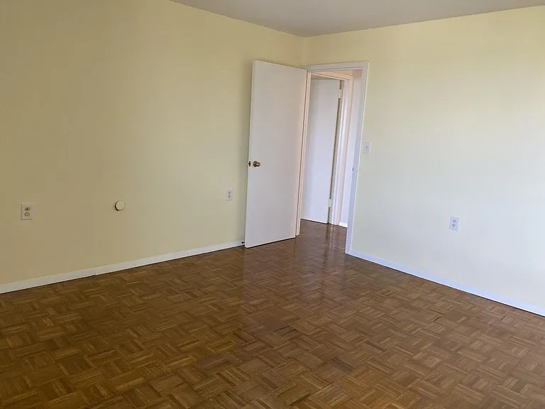 1105 Massachusetts Ave #9A — Photo 12