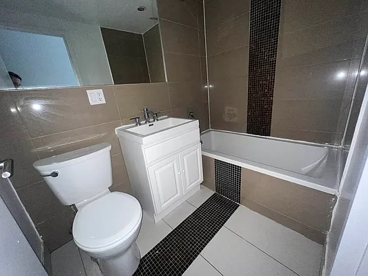 Rented by Arché Nest | media 18