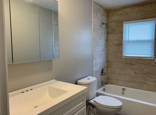 380 Meloy Rd APT B8, West Haven, CT 06516