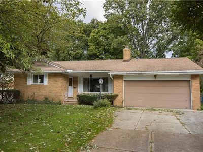 21960 Hilliard Blvd, Rocky River, OH, 44116