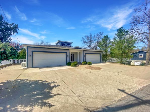 541 Bluff Dr