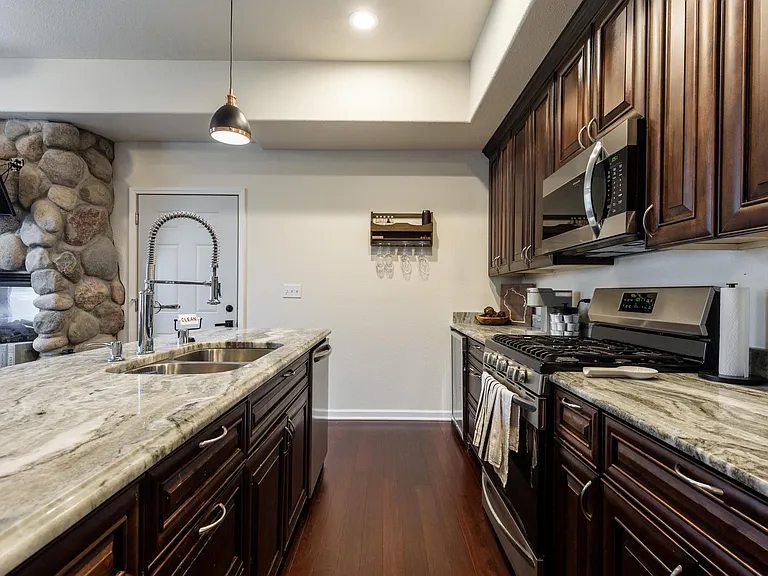 1818 N Humboldt Ave #202 — Photo 8