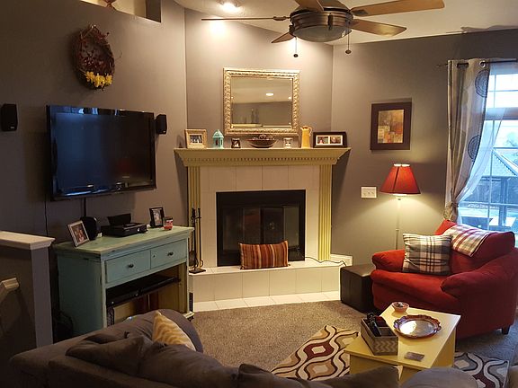 4th image of 2855 Parkwood Dr