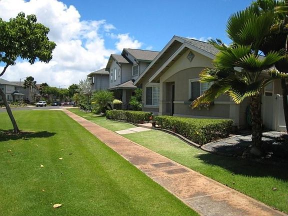 Small grassy Park Frontage