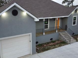 6546 Lamb Rd, New Orleans, LA 70126