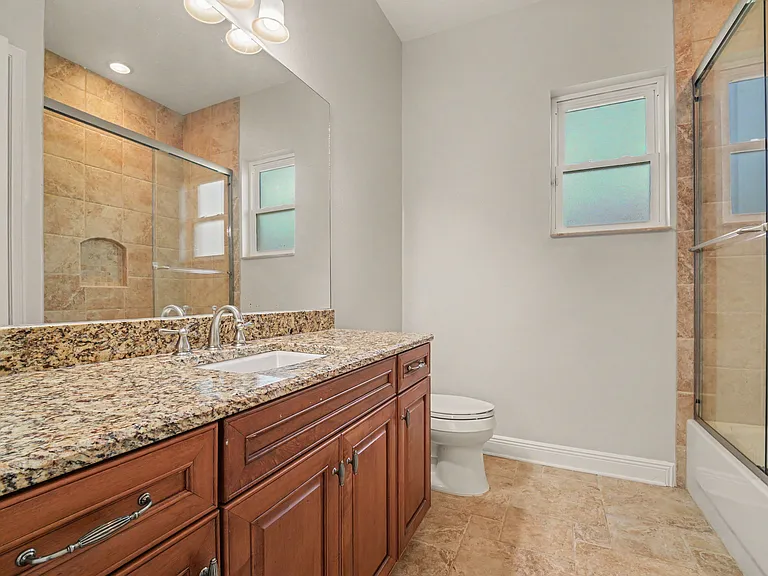 2934 Tuscarora Ct — Photo 13