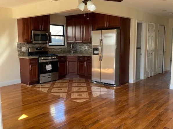 109-31 177th St #1, Jamaica, NY 11433