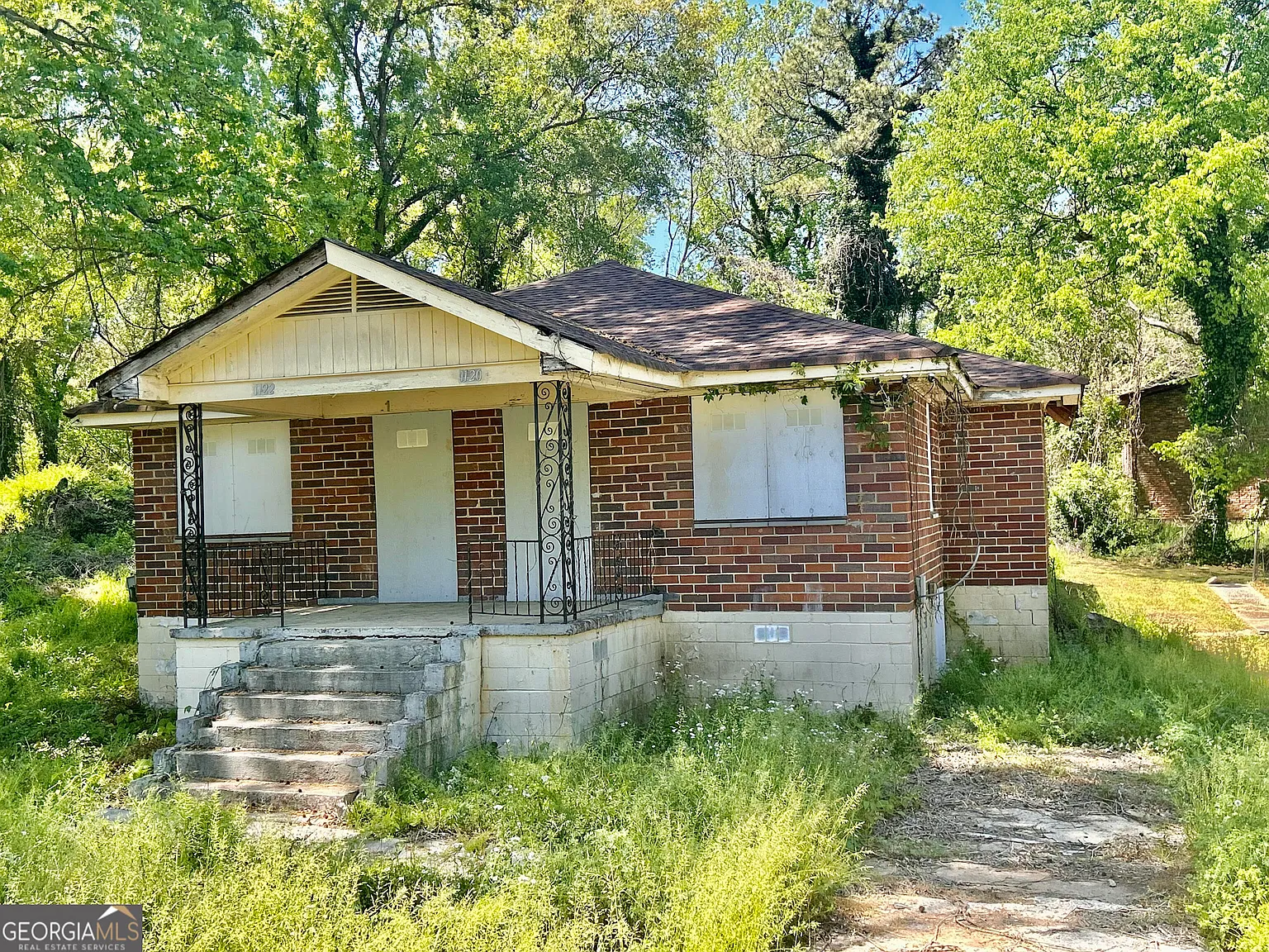 1120 Cordova St SW photo 1
