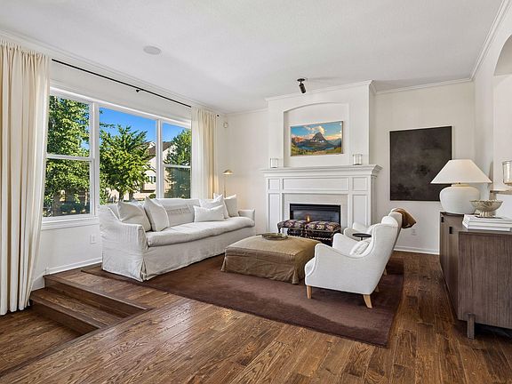 5th image of 1 4th Ave N APT 101