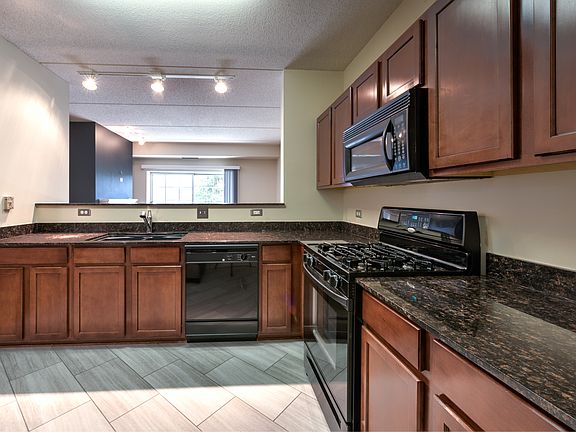 2nd image of 410 W Mahogany Ct Unit 206
