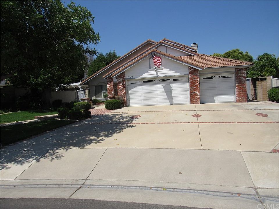 1st image of 2665 Malcolm Ave