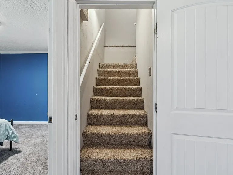 1101 Glenwood Ave — Photo 35