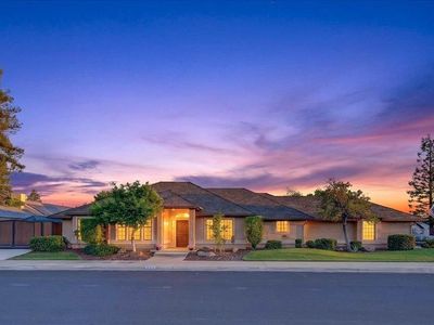 288 W Paul Ave, Clovis, CA, 93612