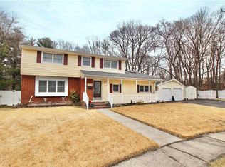 9 Kim Ann Pl, Parlin, NJ 08859
