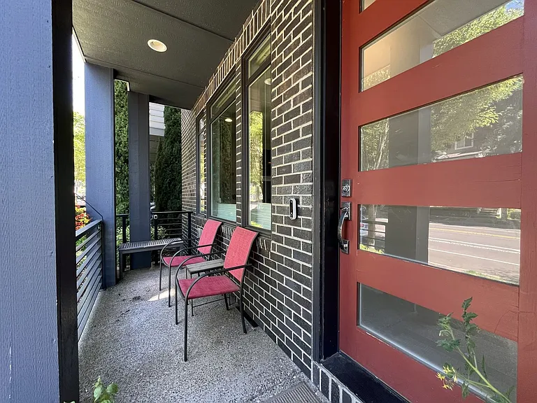 11393 SW Barber St — Photo 5