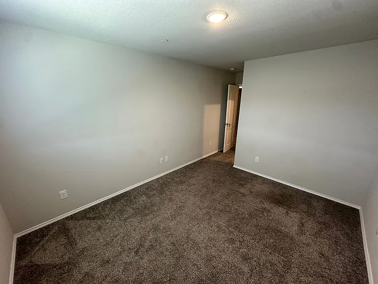 3345 Cricket Dr — Photo 14
