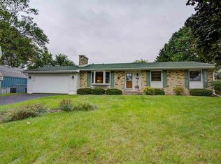 425 Patrick Ave, Waunakee, WI 53597