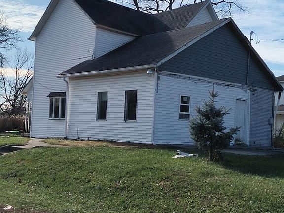 3rd image of 506 W Southern Ave