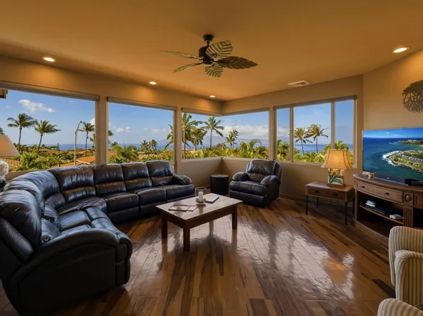 196 Hakui Pl, Lahaina, HI 96761