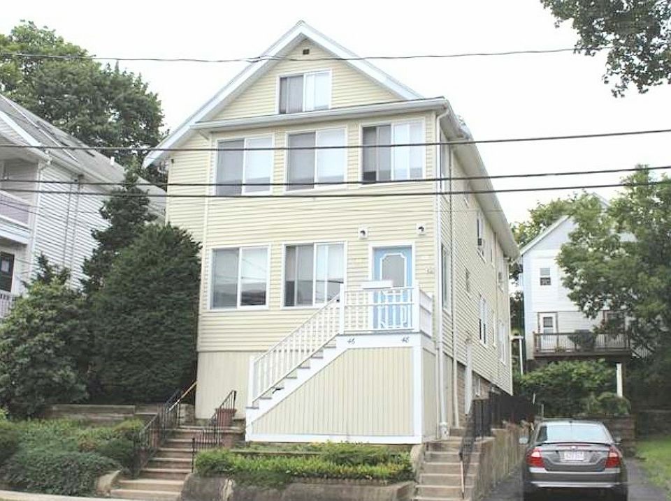 1st image of 46 Moulton Rd