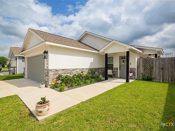 2nd image of 104 Pienza Dr