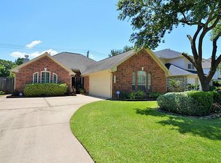 1626 Mabry Mill Rd, Houston, TX 77062