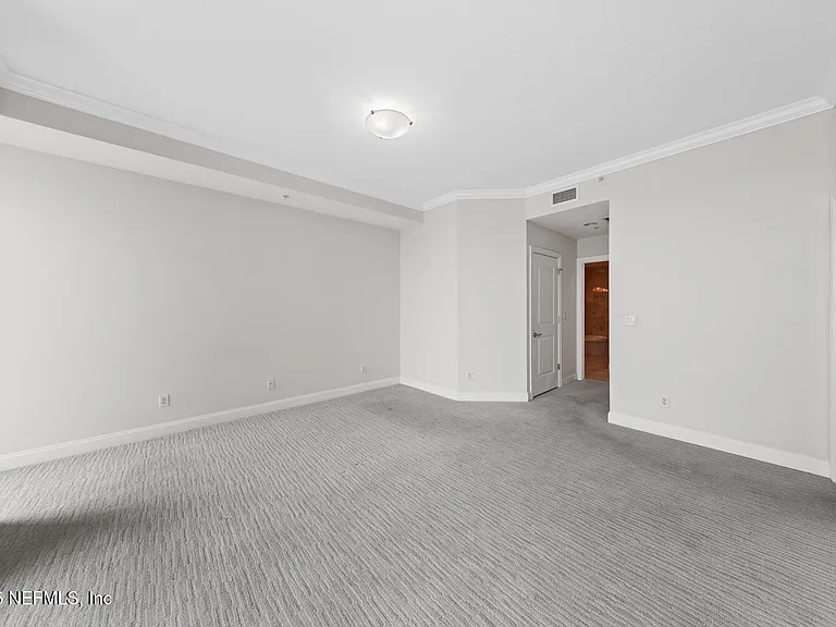 1431 Riverplace Blvd #2606 — Photo 11