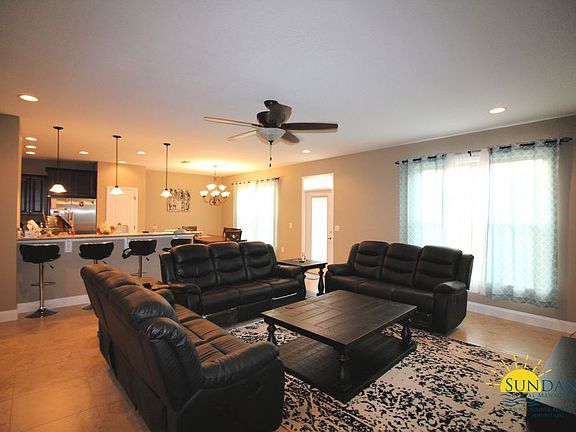 4th image of 438 Bay Oaks Dr