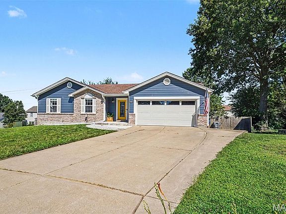2nd image of 6523 Star Buck Dr