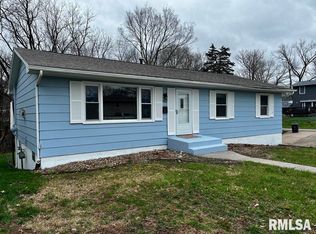 2503 32nd St, Moline, IL 61265