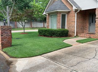 25 Parkplace Ct, Dothan, AL 36301