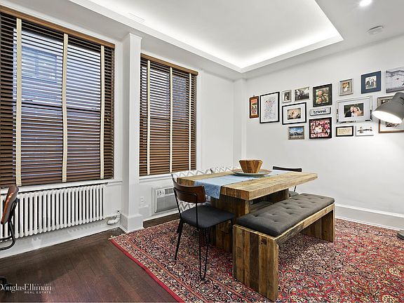 3rd image of 212 E 48th St APT 3E