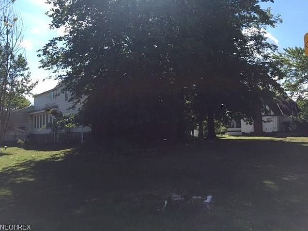 2nd image of 281 Miner Rd