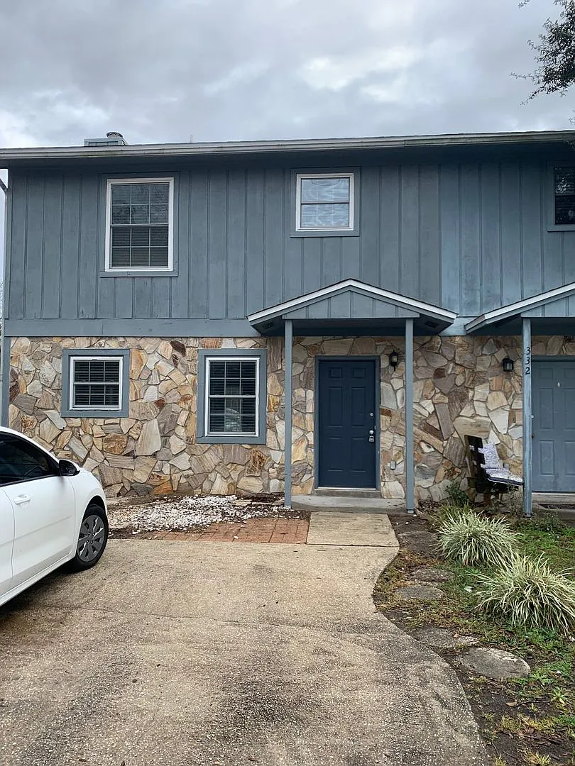 334 Harris Street Mary Esther, FL 32569 — Photo 1