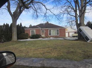 4634 Spring St, Racine, WI 53405