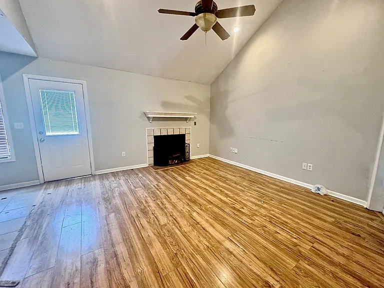 5502 Caribbean Pl — Photo 2