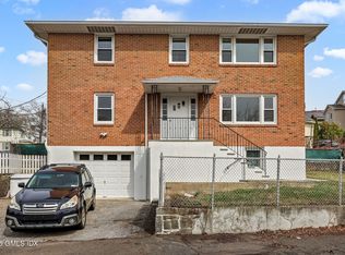 2 Grange St, Greenwich, CT 06830