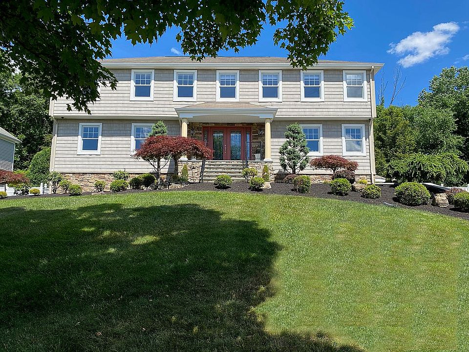 1st image of 12 Kiwanis Dr