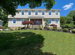 12 Kiwanis Dr, Wayne, NJ 07470