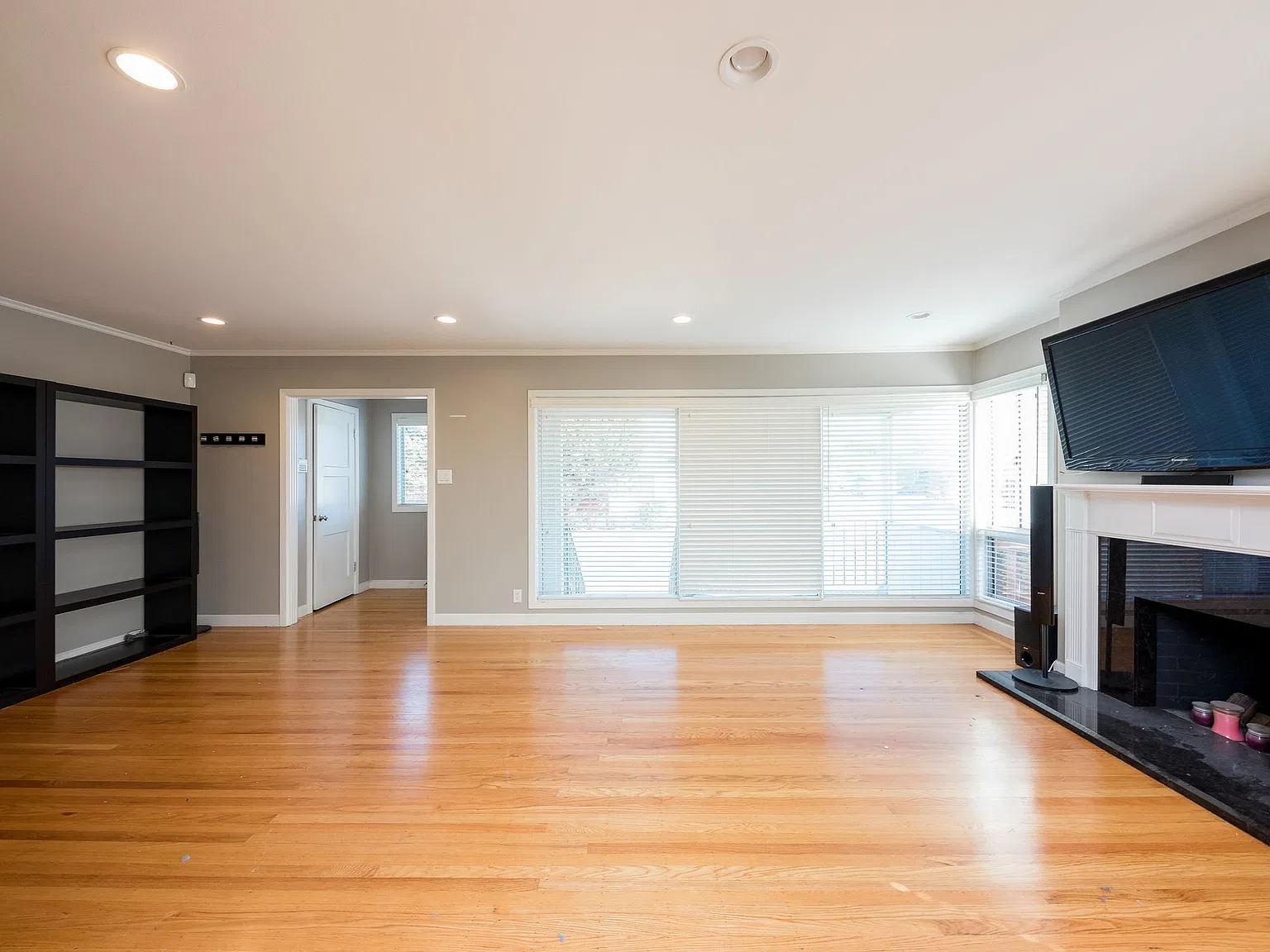 166 Hazelwood Drive - 1 — Photo 2