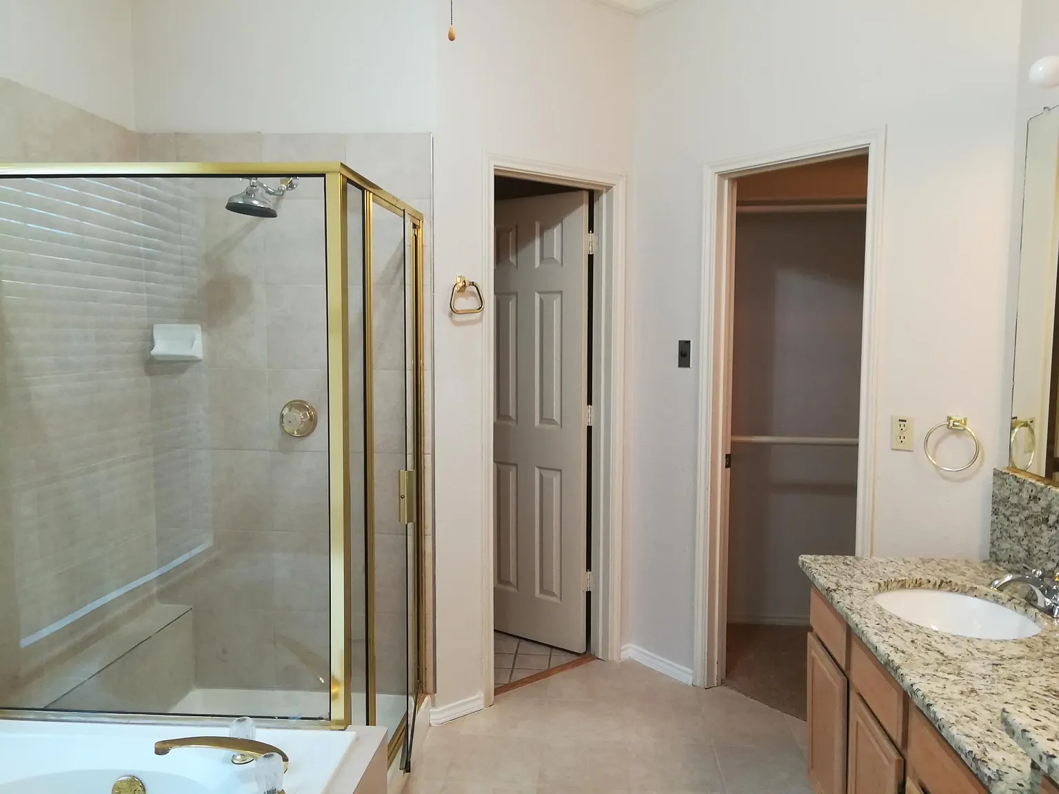 3008 Yale Dr — Photo 4