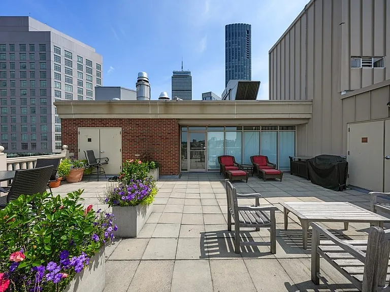185 Massachusetts Ave #403 — Photo 22