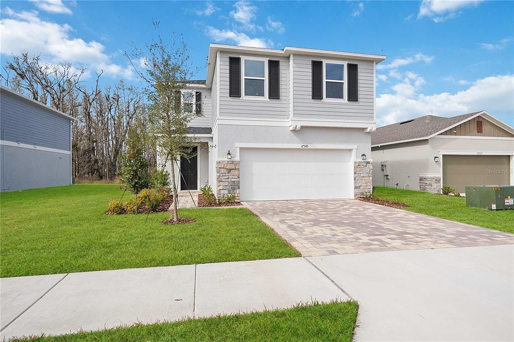 ANGEL　門松B 37545 Mackenzie Dr, Zephyrhills, FL 33540 | Zillow